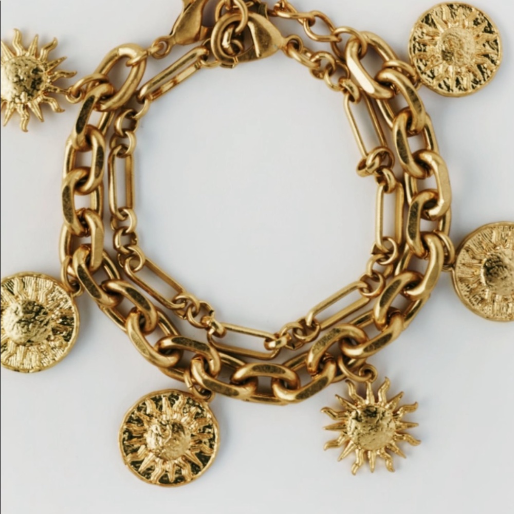 Zara SUNS CHARM BRACELET  BLOGGER FAVE AND SOLD OUT!
